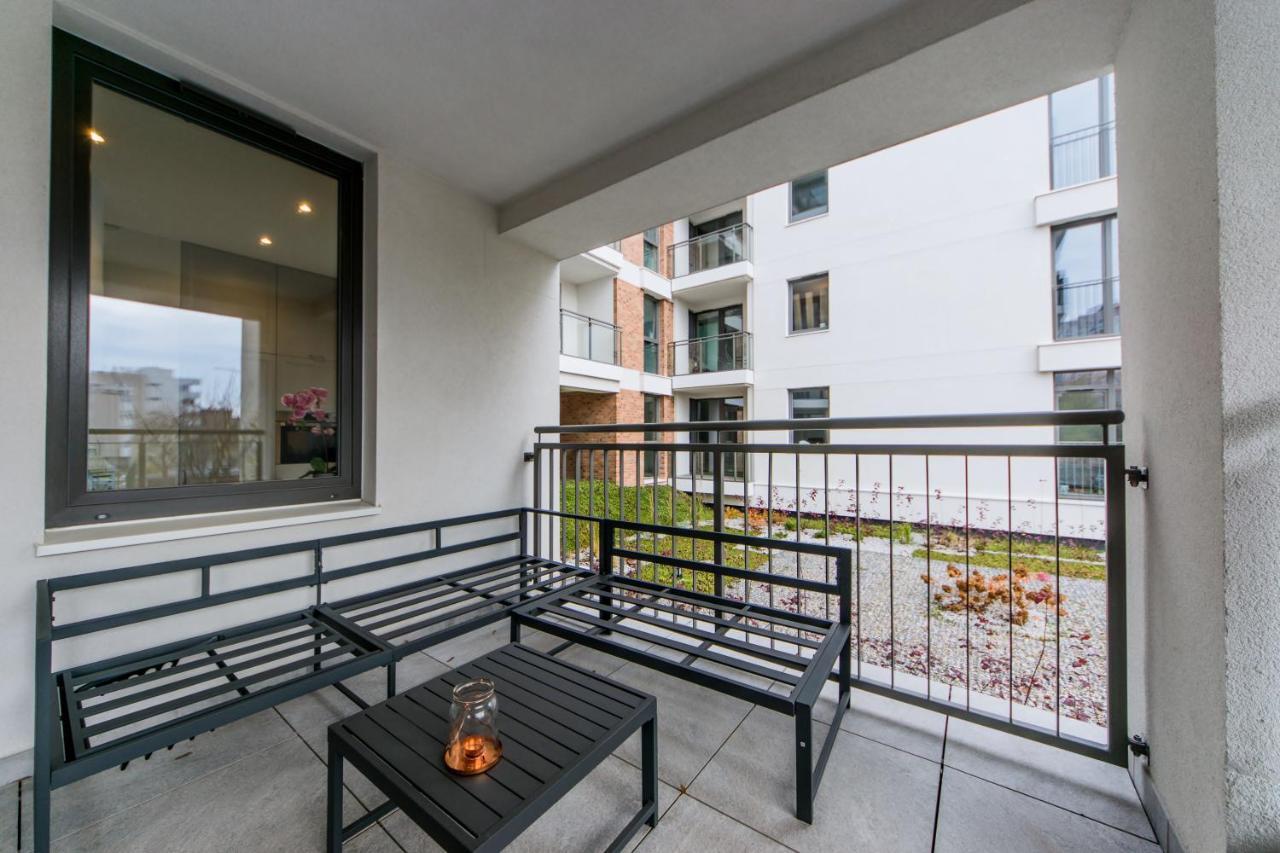 Garden Gates - Billberry Apartments Gdansk Exterior photo